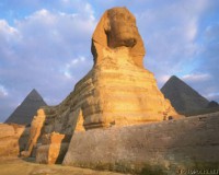 /album/galeria-de-fotos-sobre-o-egito/esfinge-do-egipto-muito-conhecida-jpg/